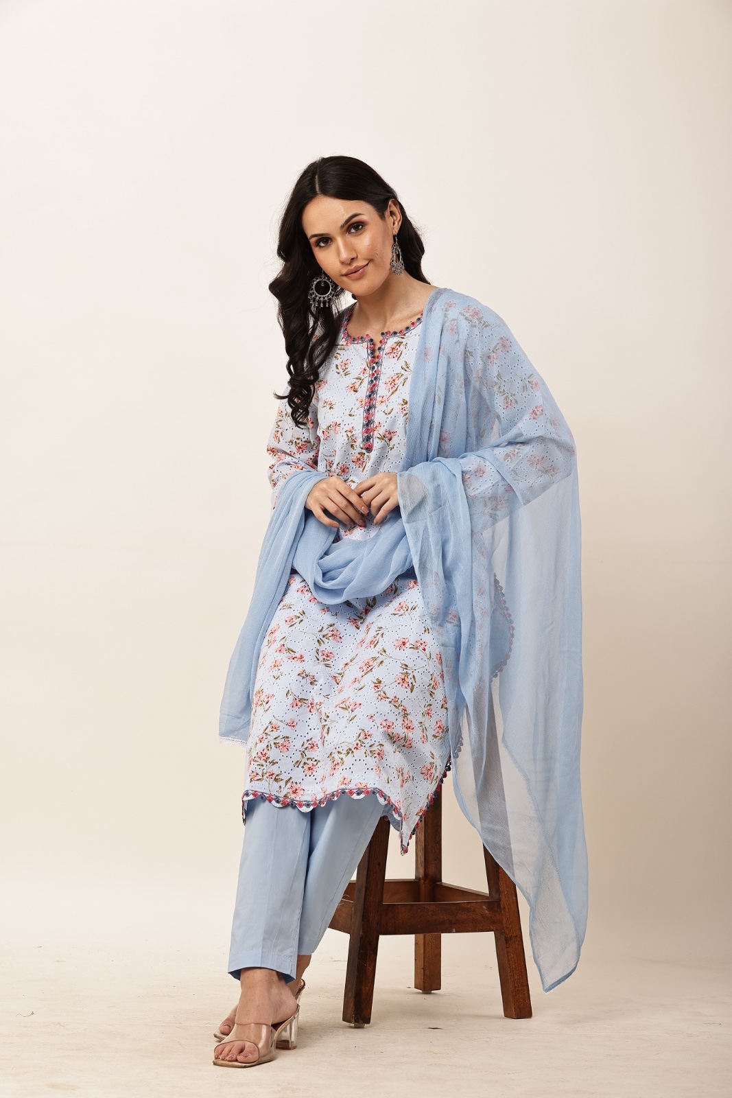 Floral chikankari kurta set